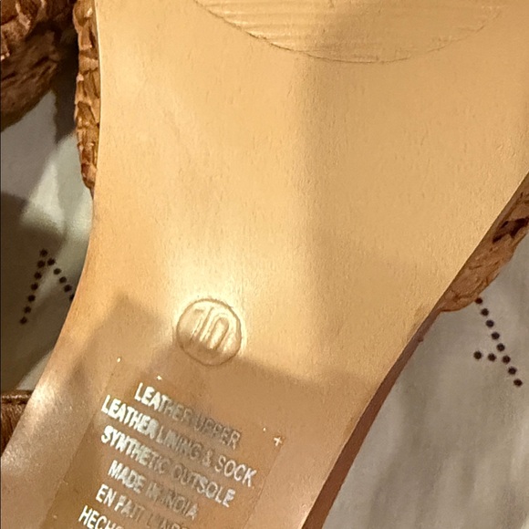 Seychelles Brown Woven Leather Chunky Heels - Picture 8 of 11